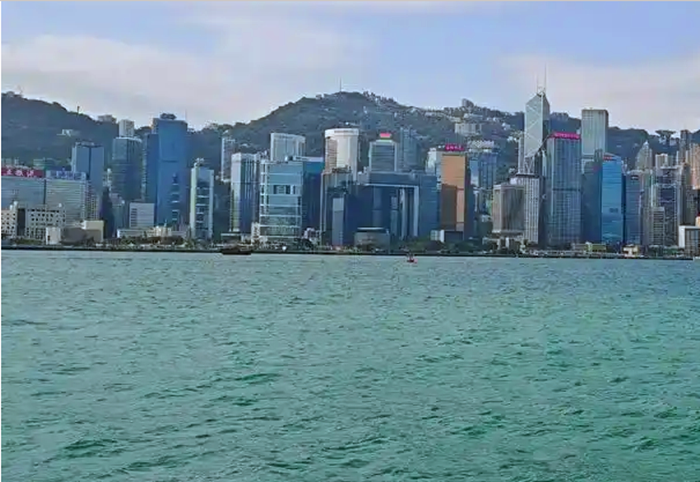 《最温暖的港湾》吴锭浠诗歌